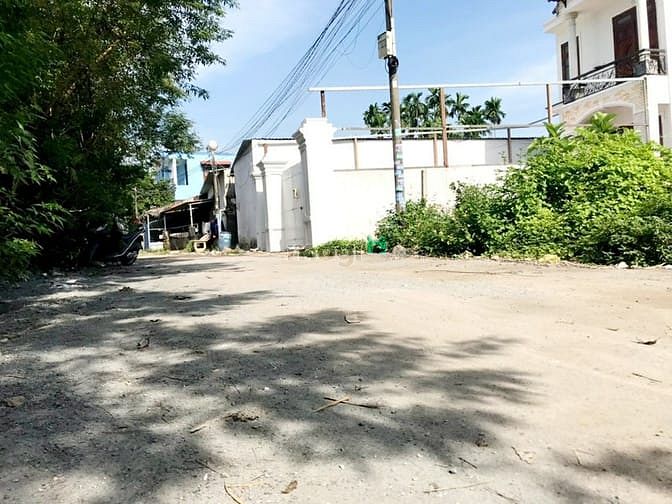 Hình ảnh Bán đất mặt tiền thổ cư, Quận 9, cách Nguyễn Xiển 50m