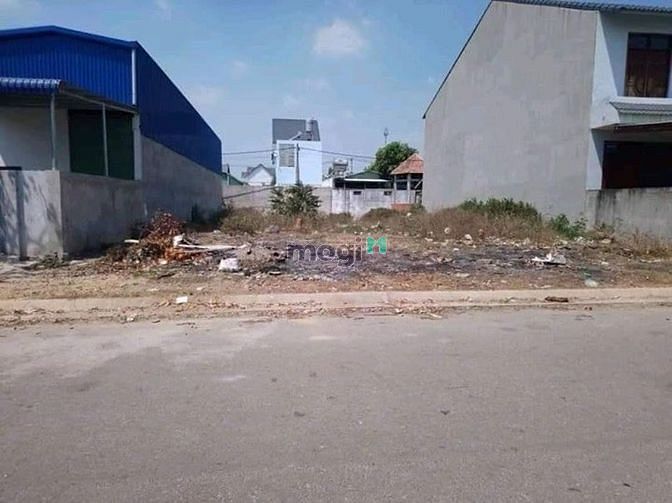 Hình ảnh Bán đất TC ngay chợ Hưng Long ,Bình Chánh-80m2-950 triệu-shr