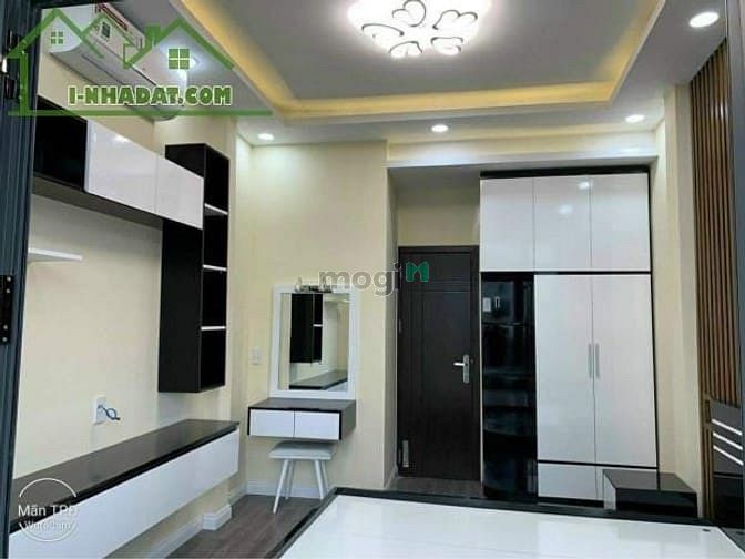 Hình ảnh Bán Nhà Âu Cơ Quận Tân Bình, 3 TẦNG, Chỉ 3 TỶ 5