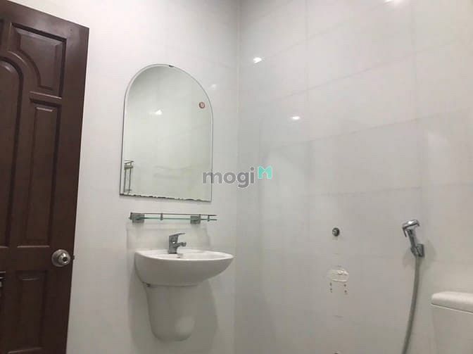 Hình ảnh Cho Thuê Phòng Full NT có ban công, cửa sổ, thang máy Quận Tân Phú