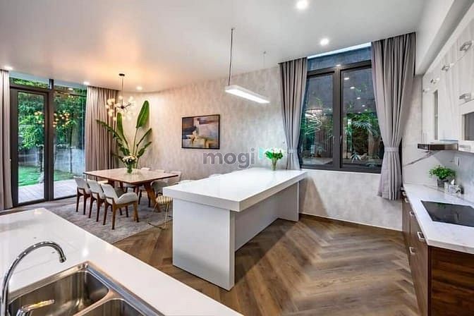 Hình ảnh 🔰 Villa sân vườn Thảo điền Quận 2 phong cách châu âu 1000m2
