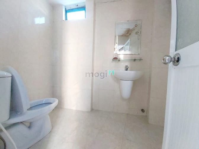 Hình ảnh |CHDV| an ninh, nằm trên đường Lê Văn Sĩ, Quận 3