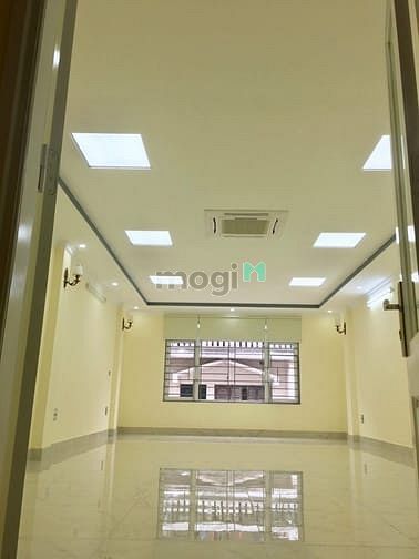 Hình ảnh Cho Thuê Nhà Giảng Võ 65m-4 tầng