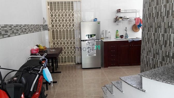 Hình ảnh Cho thuê Nhà mặt tiền trung tâm Q4
