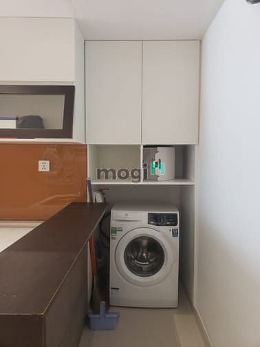 Hình ảnh Chính chủ cho thuê căn 70m2-2PN,đầy đủ nội thất,căn góc,view Q1