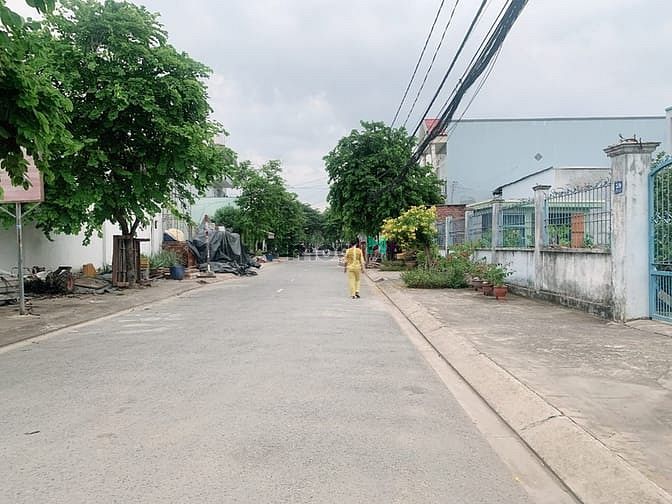 Hình ảnh Kinh doanh thua lỗ cần bán lô đất p, Cát Lái, Quận 2 TPHCM, 9 tỷ584tr