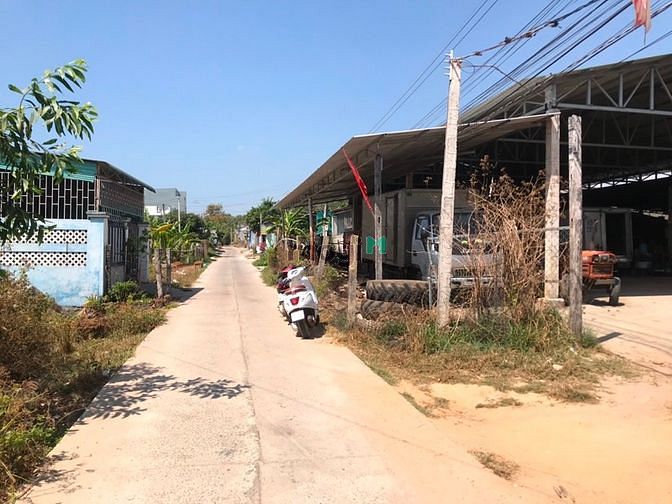 Hình ảnh Đất 2 MT đường 1 sẹc Ngô Quyền 1122 m2 giá 4 tỷ 500 tr