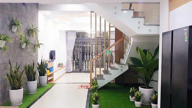 Hình ảnh Nhà 5PN hiện đại, khu vực Phạm Văn Đồng - B273