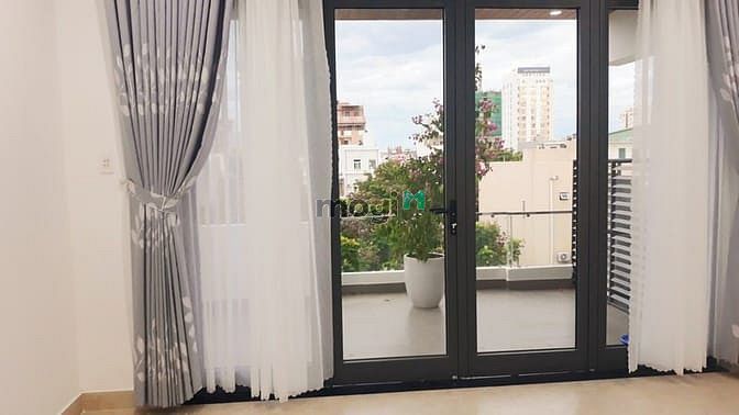 Hình ảnh Nhà 5PN hiện đại, khu vực Phạm Văn Đồng - B273