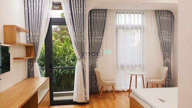 Hình ảnh Nhà 5PN hiện đại, khu vực Phạm Văn Đồng - B273