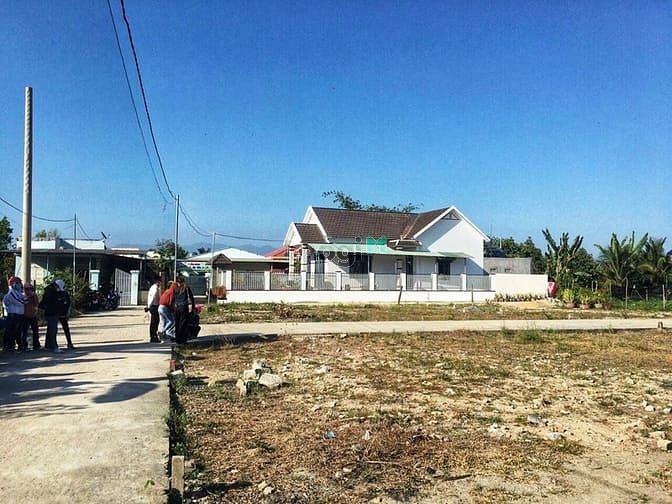Hình ảnh Kẹt tiền cần bán gấp lô đất đô thị Diên Khánh, Khánh Hòa.