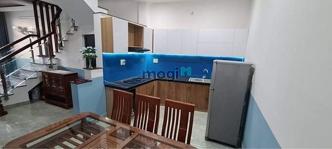 Hình ảnh Cho thuê nhà 3 tầng kiệt Hà Thị Thân - Sơn Trà