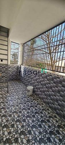 Hình ảnh Cho thuê nhà 3 tầng kiệt Hà Thị Thân - Sơn Trà