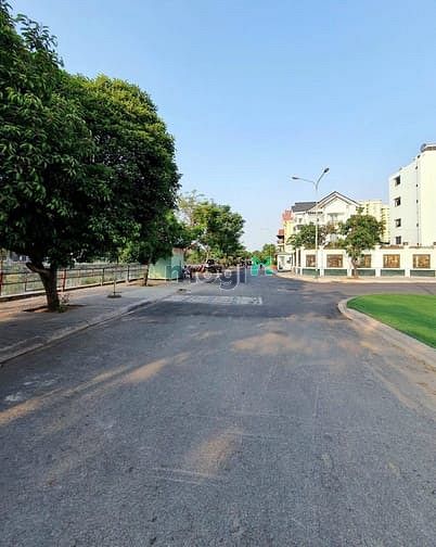 Hình ảnh HUNGVILAND Chính chủ gửi bán lô đất MT Đường Số 52
