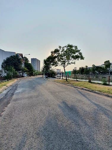 Hình ảnh HUNGVILAND Chính chủ gửi bán lô đất MT Đường Số 52