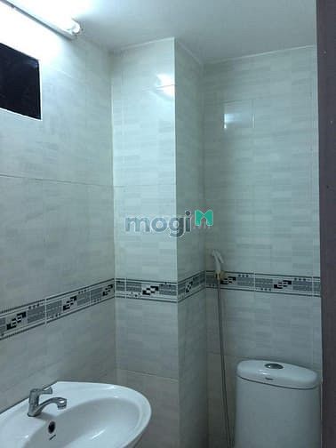 Hình ảnh Cho thuê nhà mới quận 7 4PN-3WC giá 10,5tr