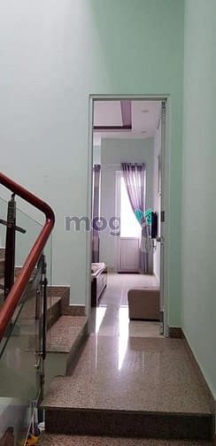 Hình ảnh Cho thuê nhà 2 tầng kiệt 7m Bùi Tá Hán