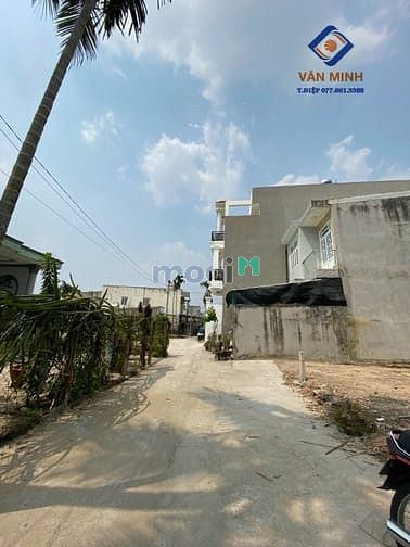 Hình ảnh Bán gấp lô đất cách QL13 200m , đường 10 Hiệp Bình Phước, 4X19,5 SHR