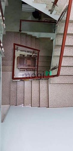 Hình ảnh Cho thuê nhà 2 tầng kiệt 7m Bùi Tá Hán