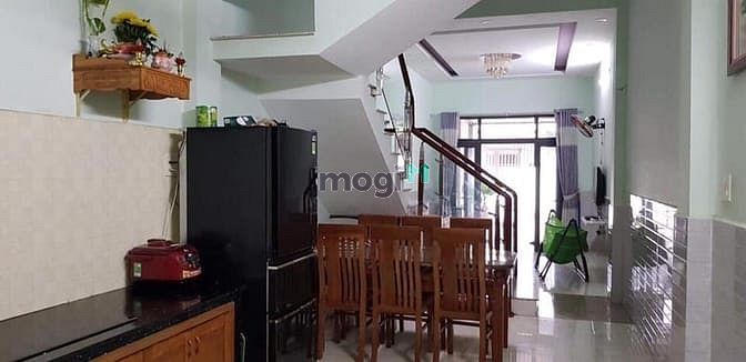 Hình ảnh Cho thuê nhà 2 tầng kiệt 7m Bùi Tá Hán