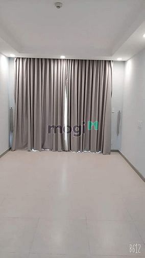 Hình ảnh Cho thuê GoldView Q4, Nội thất cơ bản (bếp, rèm, máy lạnh, tủ âm tường