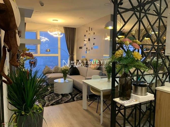 Hình ảnh Cho Thuê CHCC The Golden Star 2PN Full NT, Đối Diện Big C Q7