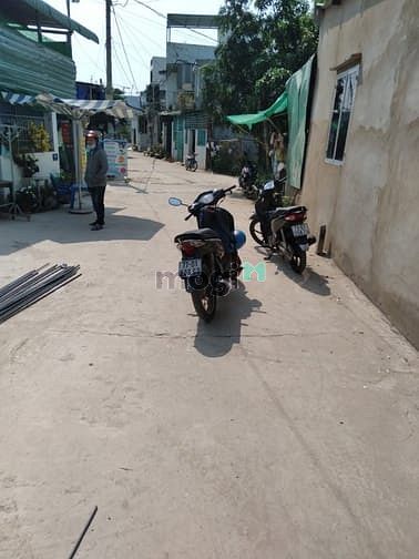 Hình ảnh Bán gấp Mặt tiền Đường Số 28 - Đường Nguyễn Xiển