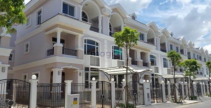 Hình ảnh Cho thuê biệt thự liên kế đẹp Mỹ Văn 2, Phú Mỹ Hưng, Quận 7