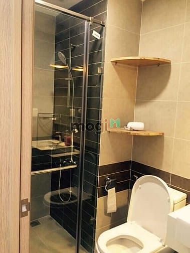 Hình ảnh Cho thuê chung cư RIVER GATE - Studio - Full nội thất