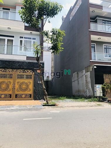 Hình ảnh Bán lô đất 100m2 ngay mặt tiền đường lớn 16m, sổ hồng riêng