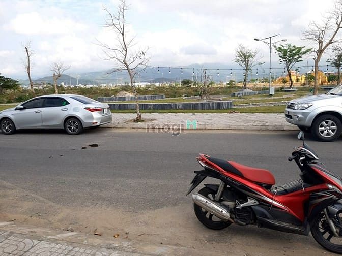 Hình ảnh Bán gấp lô góc 2 mặt tiền đường 17.5m lakeside