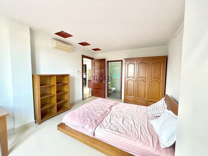Hình ảnh 1pn riêng- sát cầu sài gòn- chỉ thu điện nước còn lại FREE