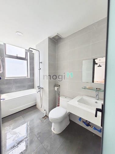 Hình ảnh 1pn riêng- sát cầu sài gòn- chỉ thu điện nước còn lại FREE