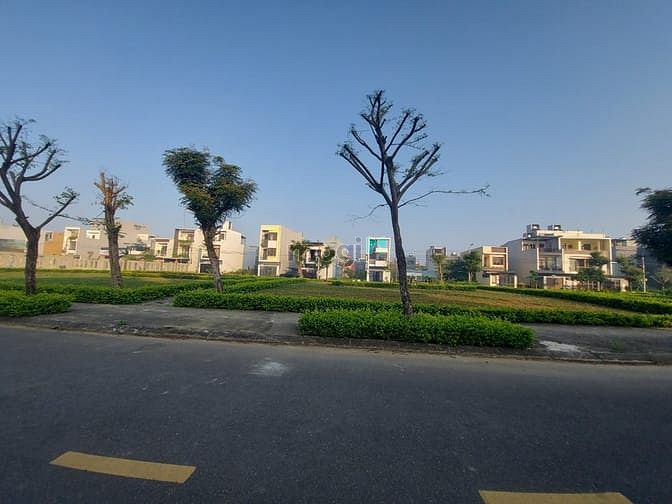 Hình ảnh Bán đất mặt tiền đường 10m5 Mẹ Thứ, Hoà Xuân, Cẩm Lệ