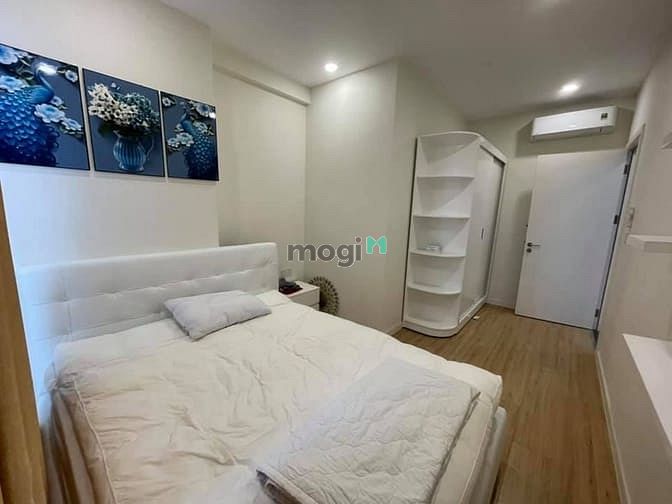 Hình ảnh Cho thuê Trang Chủ MB66.COM / Đăng Ký Tặng 66K tại MILLENNIUM Q4 - Nội thất đầy đủ, có ban công