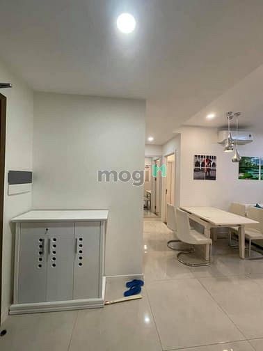 Hình ảnh Cho thuê Trang Chủ MB66.COM / Đăng Ký Tặng 66K tại MILLENNIUM Q4 - Nội thất đầy đủ, có ban công