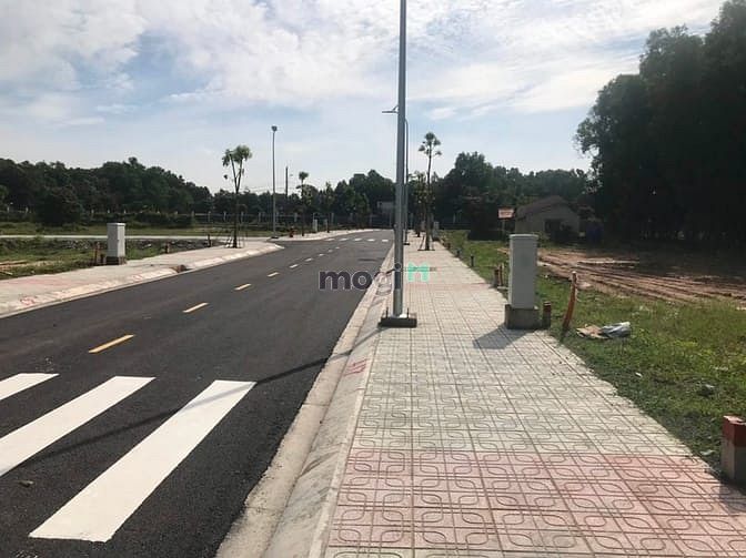 Hình ảnh 450tr nhận ngay nền đất Mặt Tiền Lý Thái Tổ , Nhơn Trạch