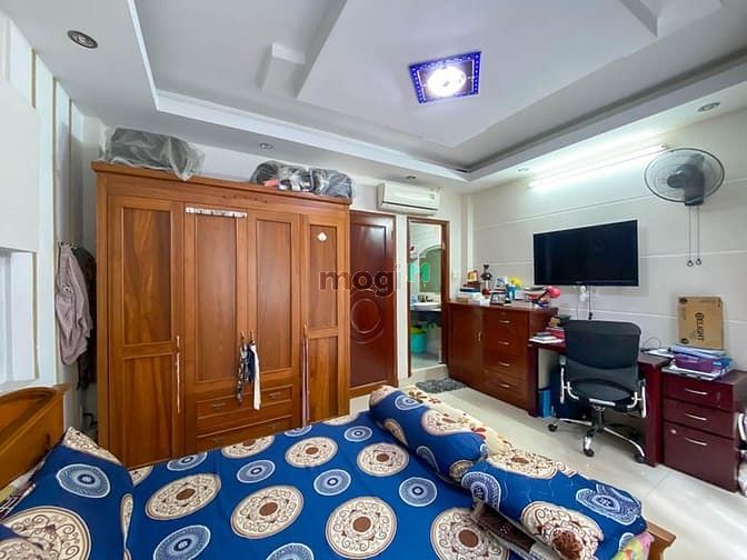 Hình ảnh Bán nhà MT Bình Trị Đông, Bình Tân- 4 tầng-80m2-6,85 tỷ.