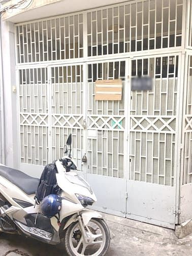 Hình ảnh Nhà 2lầu hẻm Trần Đình Xu P. Cô Giang Q1