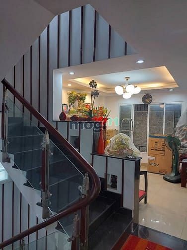 Hình ảnh Nhà 76 m2, Hoàng Hoa Tháng, Tân Bình, siêu rẻ chỉ 5.4 tỷ.