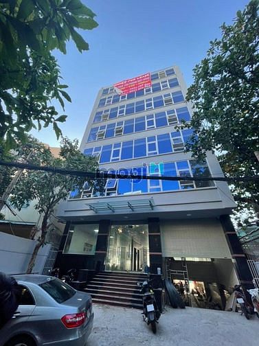 Hình ảnh 🍁𝑪𝒉𝒐 𝑻𝒉𝒖𝒆̂ Tòa nhà văn phòng trần não Bình An 1500m2 hầm 7 sàn