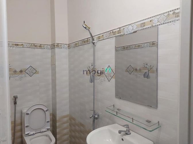 Hình ảnh Nhà 3 tầng BTCT 40M2 bên hông chợ PHẠM VĂN HAI