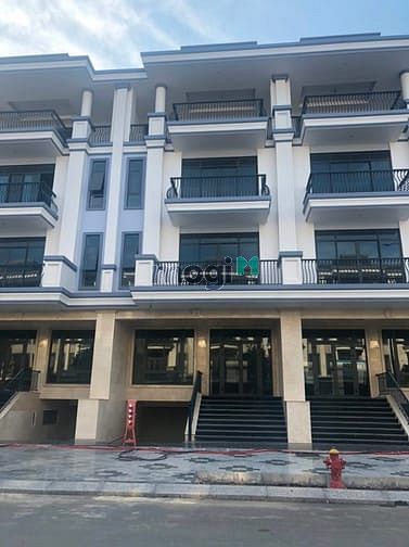 Hình ảnh Cho thuê tòa nhà Vạn Phúc 7x20m, 1 hầm + 4 lầu - Thủ Đức 45 tr/tháng