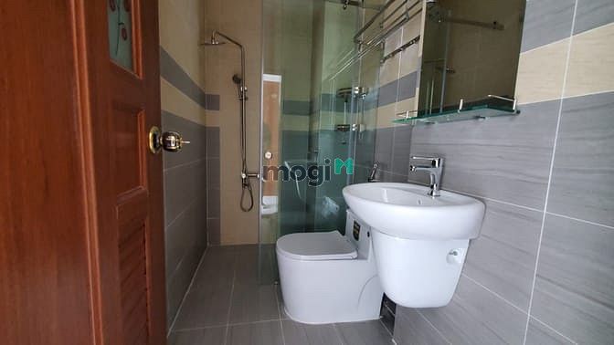Hình ảnh Mb6623 nạp rút nhanh chóng Studio full nội thất Trịnh Đình Trọng - Tân Phú