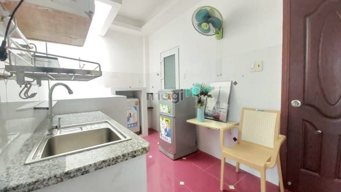 Hình ảnh Căn Hộ 2 Phòng Ngủ Tân Bình,Đường Phạm Văn Hai,Máy Giặt Riêng,Gần Chợ