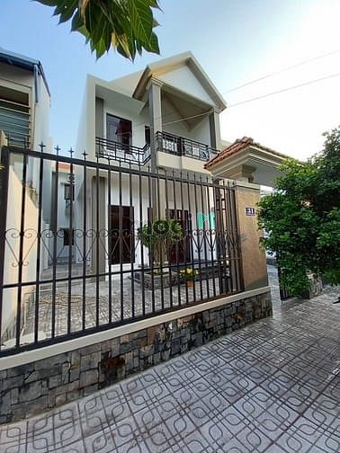 Hình ảnh Nhà Biệt thự khu tên Lửa, 10X20, Bình Tân , hướng Nam
