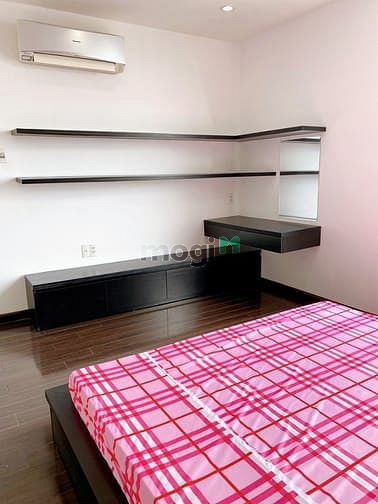 Hình ảnh Cho Thuê CHCC Giai Việt, 115m2 2PN-2WC Full Nội Thất