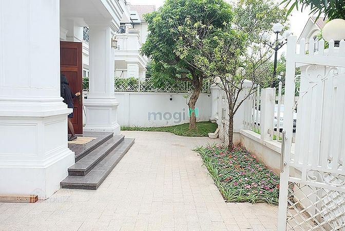Hình ảnh Cho thuê biệt thự 90/8 Nguyễn Đình Chiểu,Đakao,Quận 1