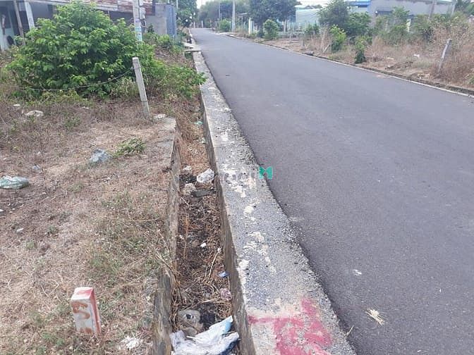Hình ảnh Đất thổ cư trung tâm sinh lời cao