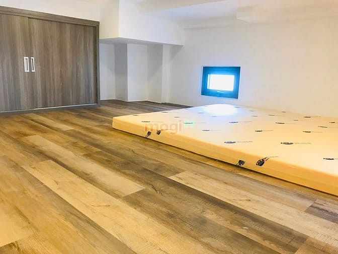 Hình ảnh CHDV full nội thất, ban công, tiện nghi, cao cấp.BT
